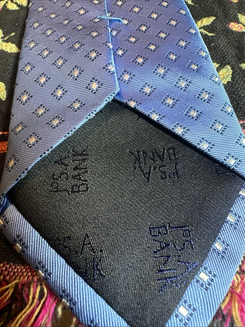 JOS. A. BANK Executive Collection Men's Blue Tie 100% Silk Long Geometric
